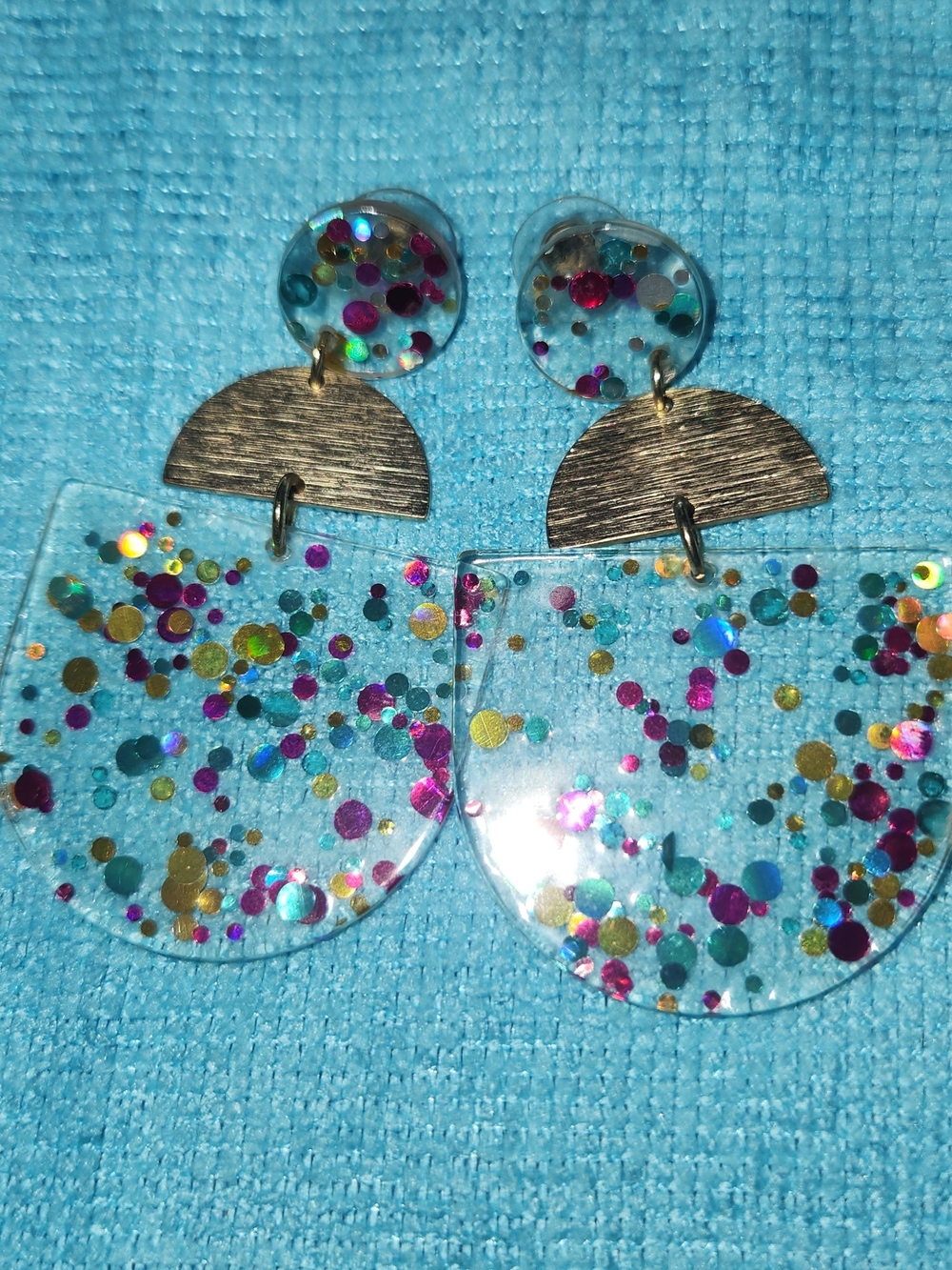 Confetti Acrylic Drop Earrings - Clear with Multicolor Glitter